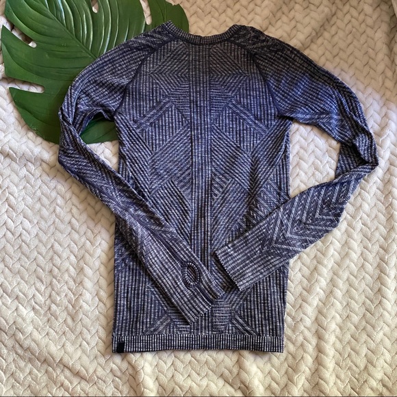 Lululemon Long Sleeve Shirt - Picture 2 of 3